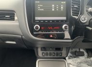 Mitsubishi Outlander  2.4h TwinMotor 13.8kWh Dynamic CVT 4WD 5dr 2019 (69 reg)