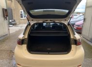 Lexus – Ct 200h – PEARL White  – 2011 – PETROL / HYBRID – 5 DOOR HATCH BACK